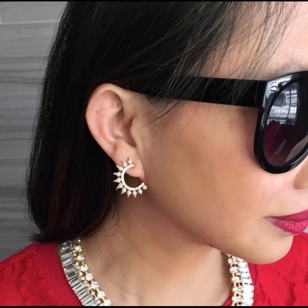 NWT Gold and Pearl Half Moon Earrings